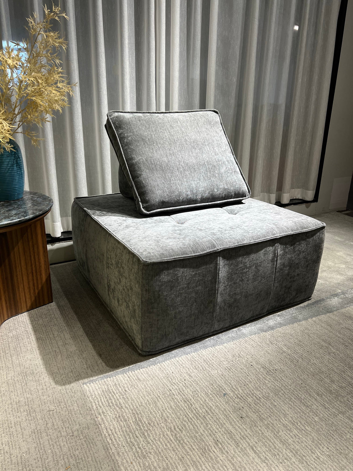 The Agora Mahjong Modular Seating (051#)