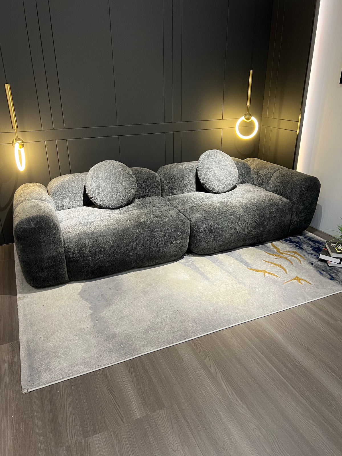 The Agora Cloud Plush Low-Profile Sofa (069#)