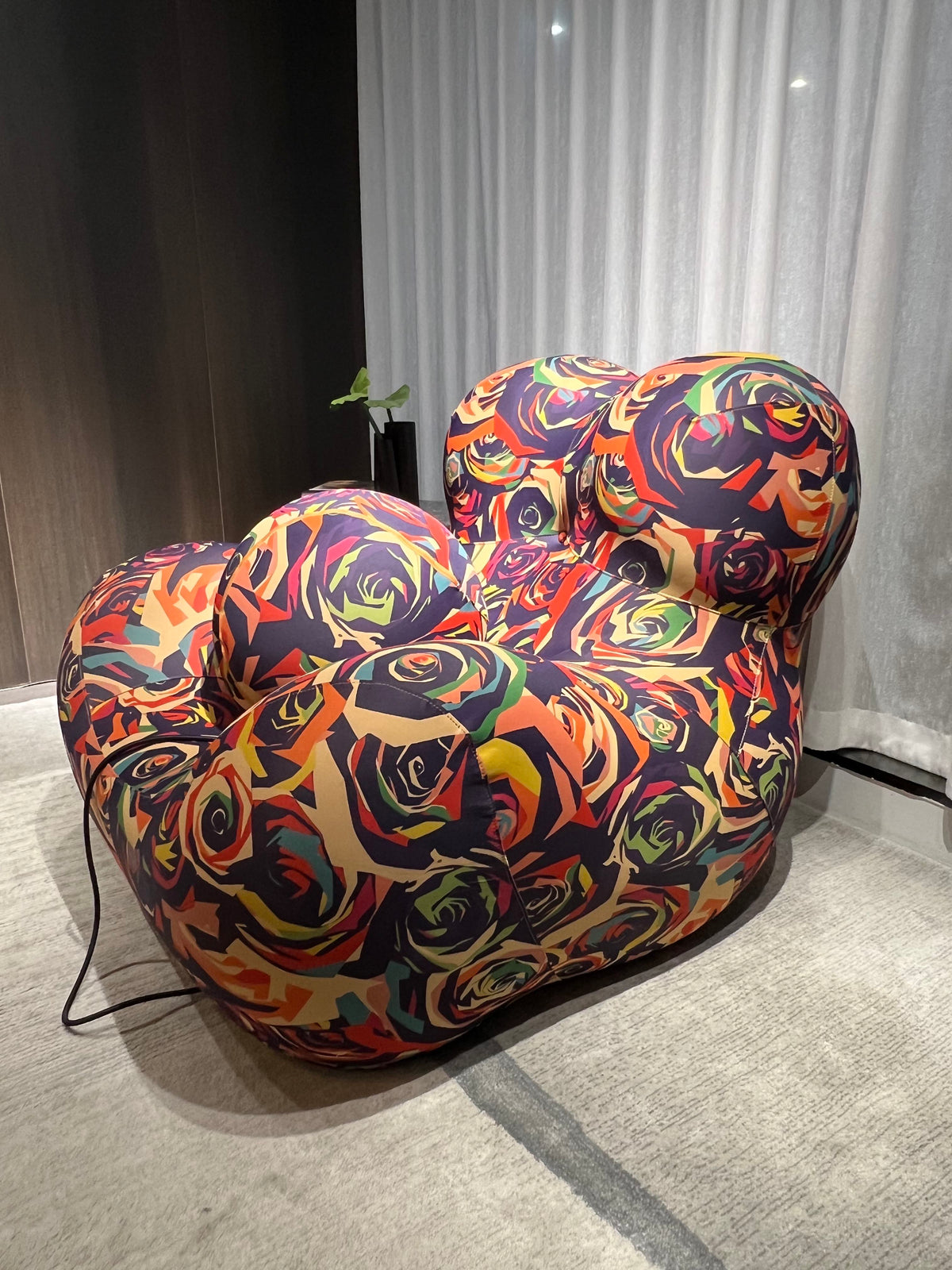 Mommy's Embrace Lounge Chair (015#)